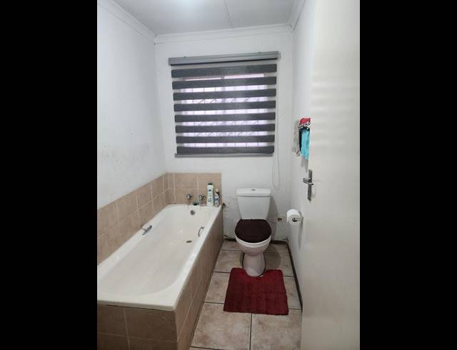 3 BEDROOM HOUSE FOR SALE IN BIRCH ACRES